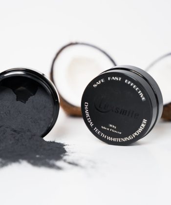 CHARCOAL - TANNHVÍTTUNARDUFT m/ tannbursta