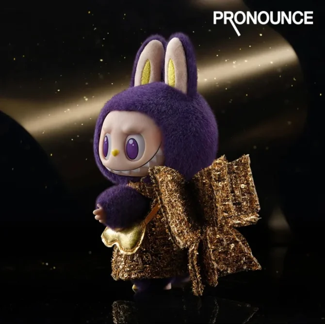 LABUBU × PRONOUNCE - WINGS OF FORTUNE Vinyl Plush Hanging Card - Image 3