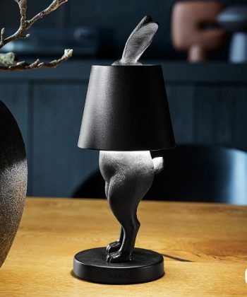 Kanína í felum, þráðlaus LED borðlampi - 2 litir